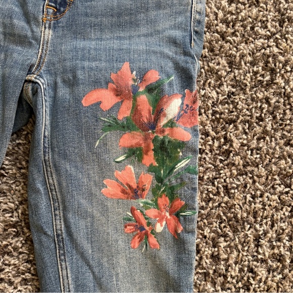 Zara Blue Skinny Jeans with Floral Design - Picture 3 of 8